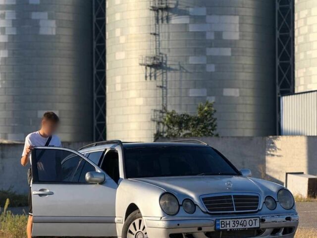 Білий Міні Клубмен, об'ємом двигуна 1.6 л та пробігом 170 тис. км за 6999 $, фото 6 на Automoto.ua
