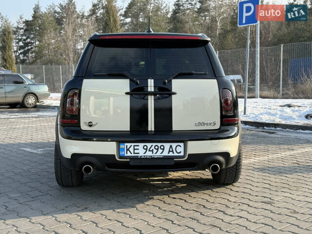 Білий Міні Клубмен, об'ємом двигуна 1.6 л та пробігом 139 тис. км за 8000 $, фото 4 на Automoto.ua
