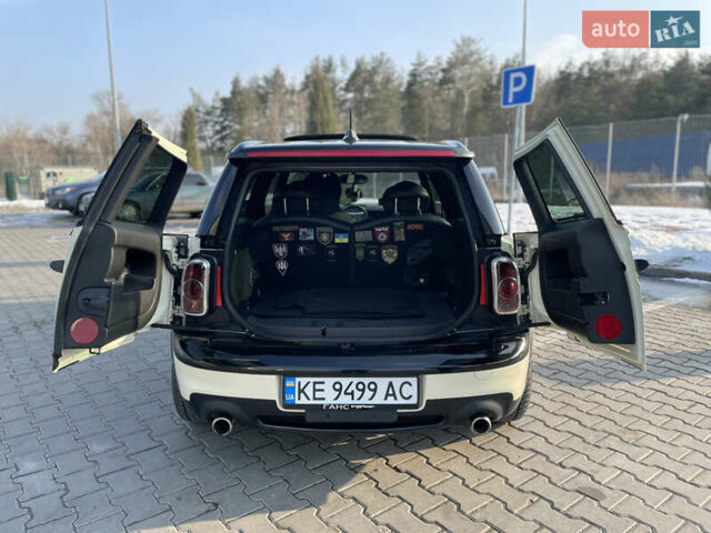 Білий Міні Клубмен, об'ємом двигуна 1.6 л та пробігом 139 тис. км за 8000 $, фото 13 на Automoto.ua