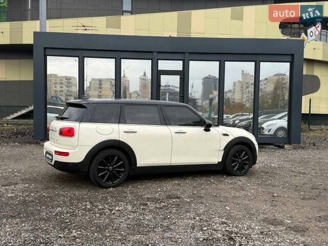 Мини Клабмен 2015 в Киеве на Automoto.ua Белый Мини Клабмен, объемом двигателя 2 л и пробегом 52 тыс. км за 17890 $, фото 5 на Automoto.ua