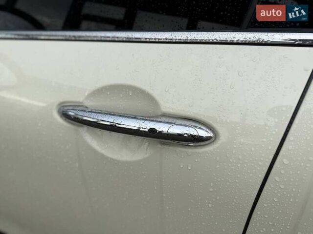 Мини Клабмен 2015 в Киеве на Automoto.ua Белый Мини Клабмен, объемом двигателя 2 л и пробегом 52 тыс. км за 17890 $, фото 8 на Automoto.ua