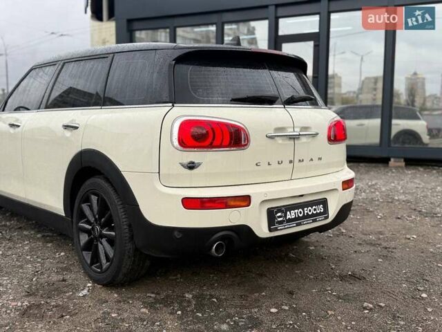 Мини Клабмен 2015 в Киеве на Automoto.ua Белый Мини Клабмен, объемом двигателя 2 л и пробегом 52 тыс. км за 17890 $, фото 7 на Automoto.ua