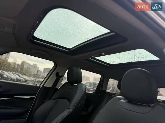 Мини Клабмен 2015 в Киеве на Automoto.ua Белый Мини Клабмен, объемом двигателя 2 л и пробегом 52 тыс. км за 17890 $, фото 13 на Automoto.ua