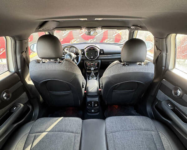 Білий Міні Клубмен, об'ємом двигуна 2 л та пробігом 152 тис. км за 13000 $, фото 24 на Automoto.ua