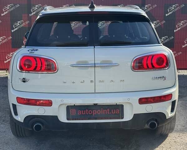 Білий Міні Клубмен, об'ємом двигуна 2 л та пробігом 152 тис. км за 13000 $, фото 11 на Automoto.ua