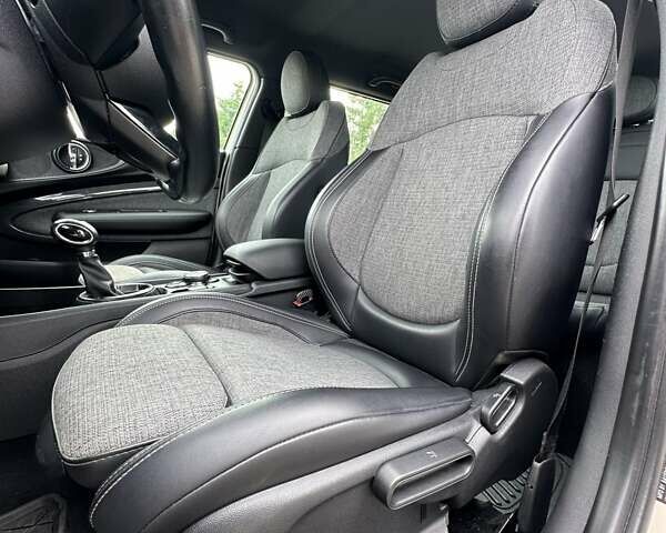 Белый Мини Клабмен, объемом двигателя 2 л и пробегом 152 тыс. км за 12400 $, фото 23 на Automoto.ua