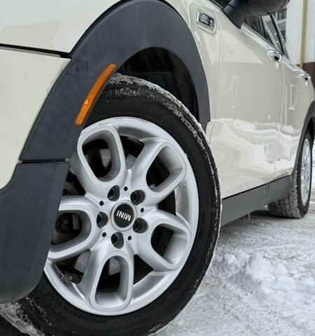 Белый Мини Клабмен, объемом двигателя 2 л и пробегом 152 тыс. км за 13000 $, фото 7 на Automoto.ua