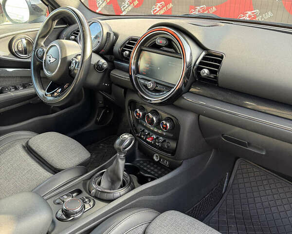 Білий Міні Клубмен, об'ємом двигуна 2 л та пробігом 152 тис. км за 13000 $, фото 20 на Automoto.ua