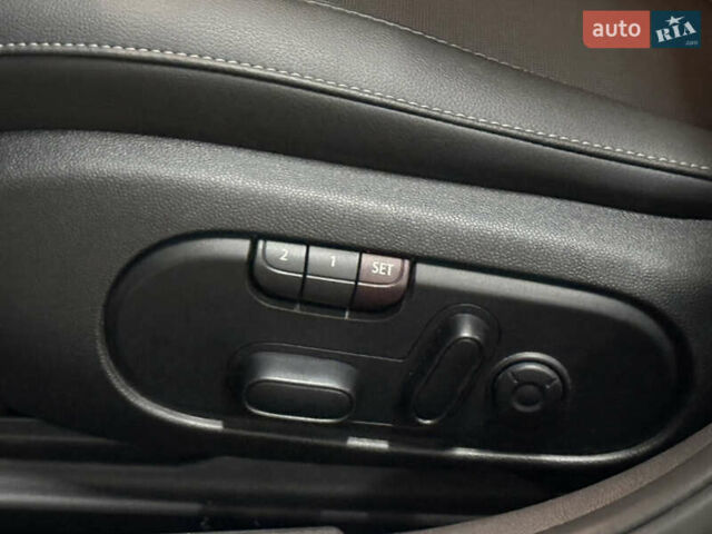 Белый Мини Клабмен, объемом двигателя 2 л и пробегом 70 тыс. км за 22000 $, фото 19 на Automoto.ua