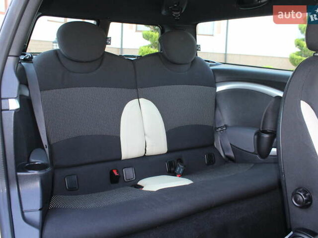 Бежевий Міні Клубмен, об'ємом двигуна 1.6 л та пробігом 266 тис. км за 7190 $, фото 58 на Automoto.ua