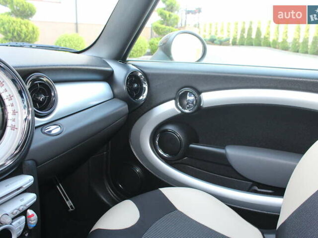 Бежевий Міні Клубмен, об'ємом двигуна 1.6 л та пробігом 266 тис. км за 7190 $, фото 65 на Automoto.ua