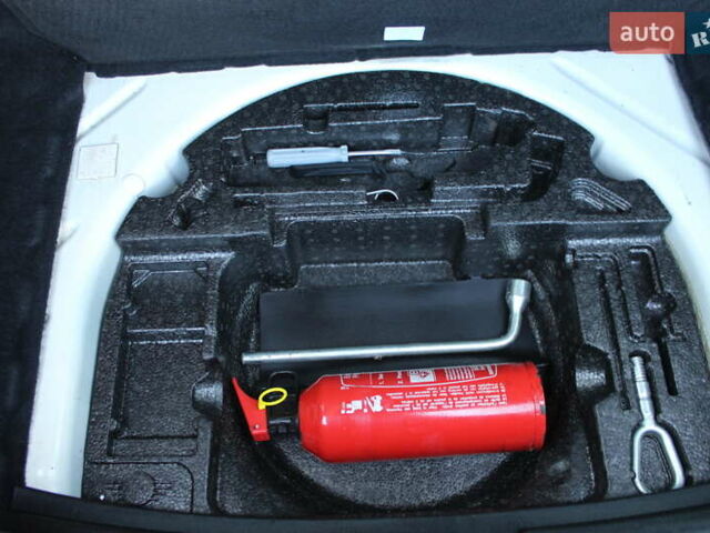 Бежевый Мини Клабмен, объемом двигателя 1.6 л и пробегом 266 тыс. км за 7500 $, фото 80 на Automoto.ua