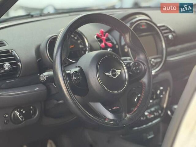 Бежевый Мини Клабмен, объемом двигателя 2 л и пробегом 86 тыс. км за 18400 $, фото 15 на Automoto.ua