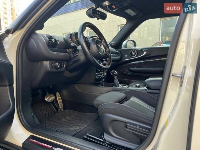 Бежевый Мини Клабмен, объемом двигателя 2 л и пробегом 86 тыс. км за 18400 $, фото 14 на Automoto.ua