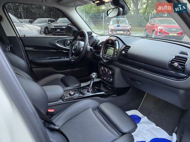 Бежевий Міні Клубмен, об'ємом двигуна 2 л та пробігом 36 тис. км за 16500 $, фото 28 на Automoto.ua