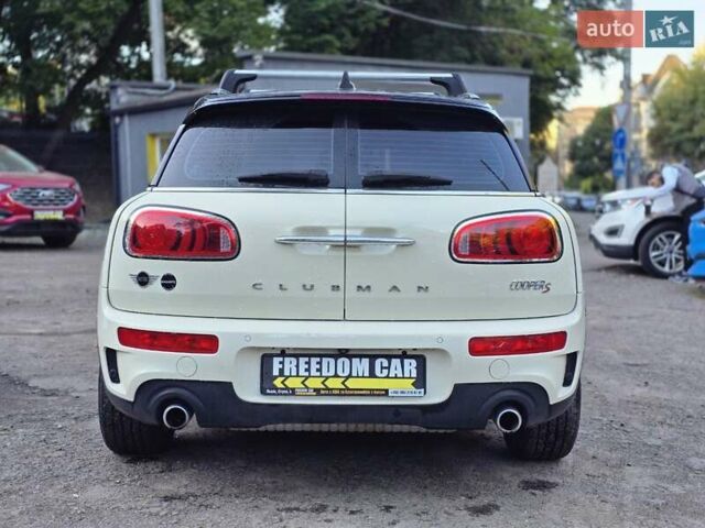 Бежевий Міні Клубмен, об'ємом двигуна 2 л та пробігом 36 тис. км за 16500 $, фото 4 на Automoto.ua