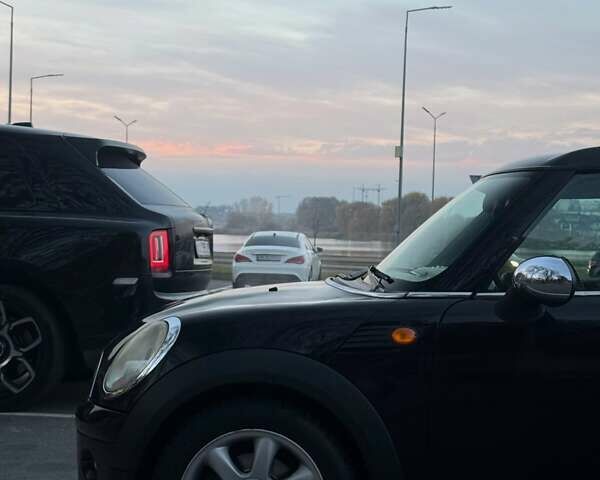 Чорний Міні Клубмен, об'ємом двигуна 1.6 л та пробігом 178 тис. км за 7500 $, фото 2 на Automoto.ua