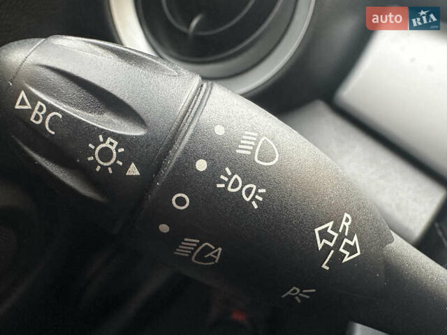 Черный Мини Клабмен, объемом двигателя 1.6 л и пробегом 204 тыс. км за 8900 $, фото 9 на Automoto.ua