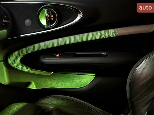 Черный Мини Клабмен, объемом двигателя 2 л и пробегом 159 тыс. км за 13999 $, фото 25 на Automoto.ua