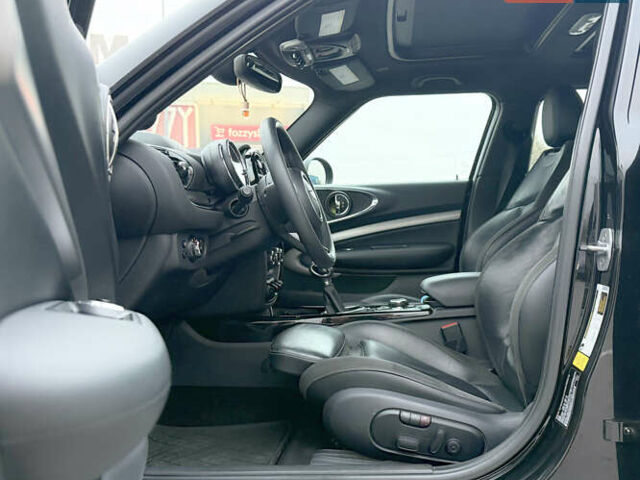 Черный Мини Клабмен, объемом двигателя 2 л и пробегом 159 тыс. км за 13999 $, фото 6 на Automoto.ua