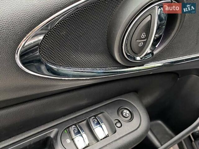 Черный Мини Клабмен, объемом двигателя 1.5 л и пробегом 137 тыс. км за 16300 $, фото 10 на Automoto.ua