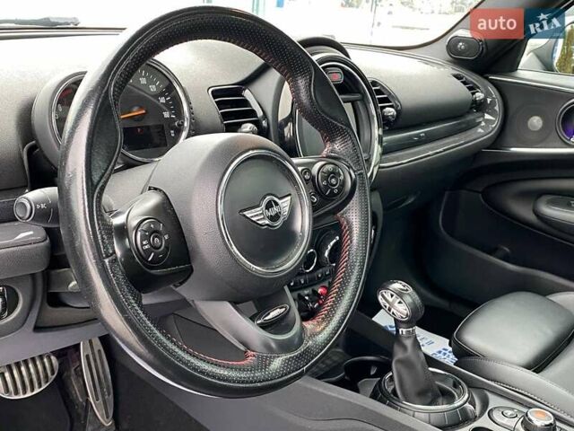Черный Мини Клабмен, объемом двигателя 1.5 л и пробегом 137 тыс. км за 16300 $, фото 13 на Automoto.ua