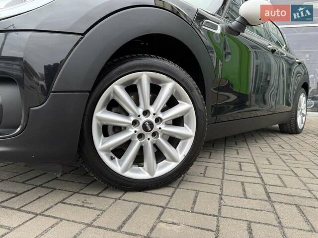 Черный Мини Клабмен, объемом двигателя 1.5 л и пробегом 80 тыс. км за 15300 $, фото 3 на Automoto.ua
