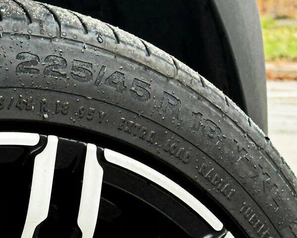 Черный Мини Клабмен, объемом двигателя 2 л и пробегом 159 тыс. км за 13999 $, фото 2 на Automoto.ua