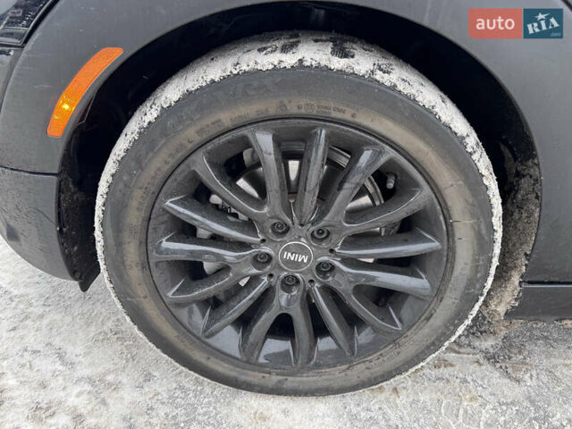 Чорний Міні Клубмен, об'ємом двигуна 1.5 л та пробігом 40 тис. км за 18500 $, фото 7 на Automoto.ua