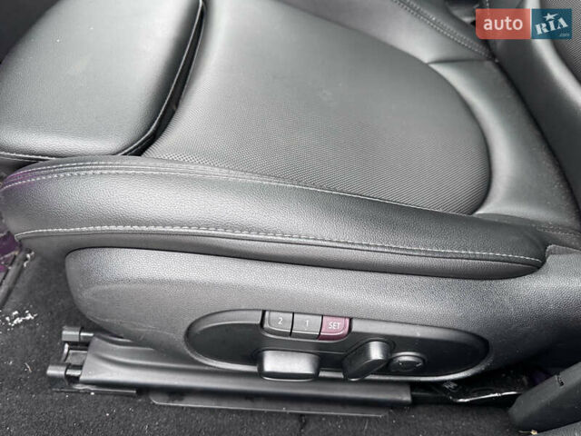 Чорний Міні Клубмен, об'ємом двигуна 1.5 л та пробігом 40 тис. км за 18500 $, фото 27 на Automoto.ua