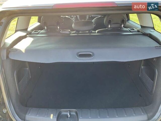 Черный Мини Клабмен, объемом двигателя 1.5 л и пробегом 59 тыс. км за 13700 $, фото 80 на Automoto.ua