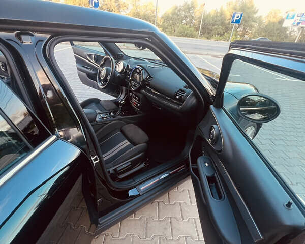 Чорний Міні Клубмен, об'ємом двигуна 2 л та пробігом 74 тис. км за 23000 $, фото 11 на Automoto.ua