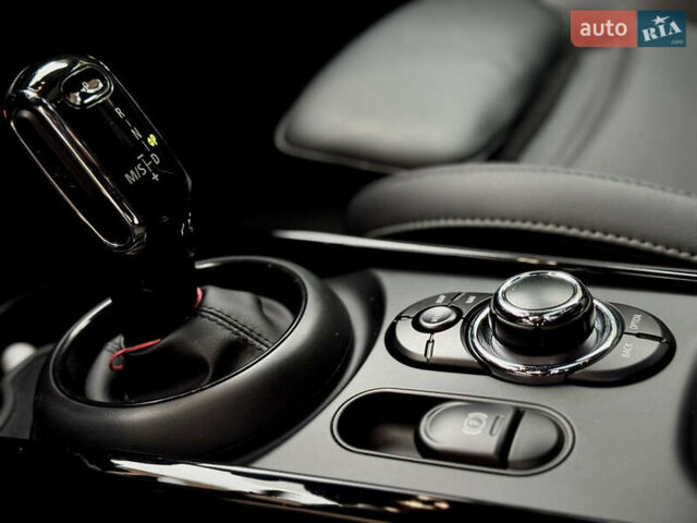 Черный Мини Клабмен, объемом двигателя 2 л и пробегом 65 тыс. км за 24500 $, фото 27 на Automoto.ua