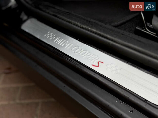 Черный Мини Клабмен, объемом двигателя 2 л и пробегом 65 тыс. км за 24500 $, фото 26 на Automoto.ua