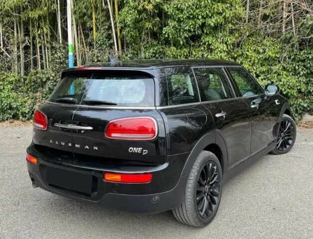 Чорний Міні Clubman, об'ємом двигуна 0.15 л та пробігом 55 тис. км за 12000 $, фото 1 на Automoto.ua