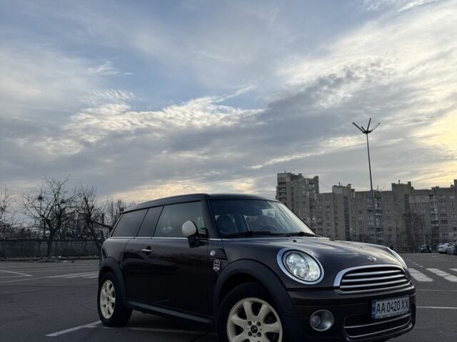 Коричневый Мини Клабмен, объемом двигателя 1.6 л и пробегом 282 тыс. км за 8100 $, фото 2 на Automoto.ua