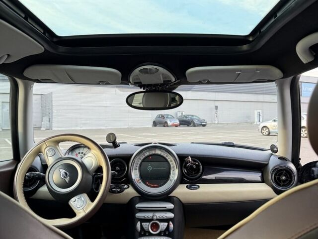 Коричневый Мини Клабмен, объемом двигателя 1.6 л и пробегом 282 тыс. км за 8100 $, фото 6 на Automoto.ua