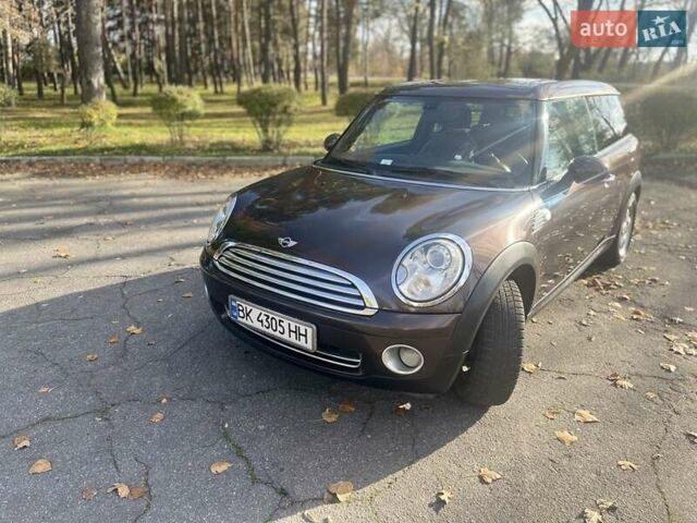 Коричневый Мини Клабмен, объемом двигателя 1.6 л и пробегом 170 тыс. км за 6500 $, фото 1 на Automoto.ua