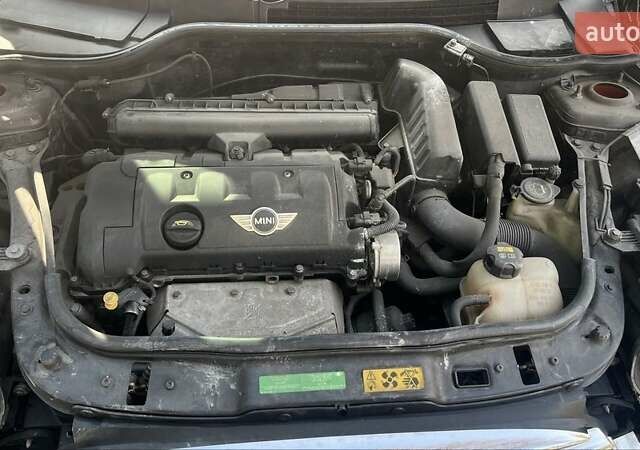 Коричневый Мини Клабмен, объемом двигателя 1.6 л и пробегом 170 тыс. км за 6500 $, фото 2 на Automoto.ua