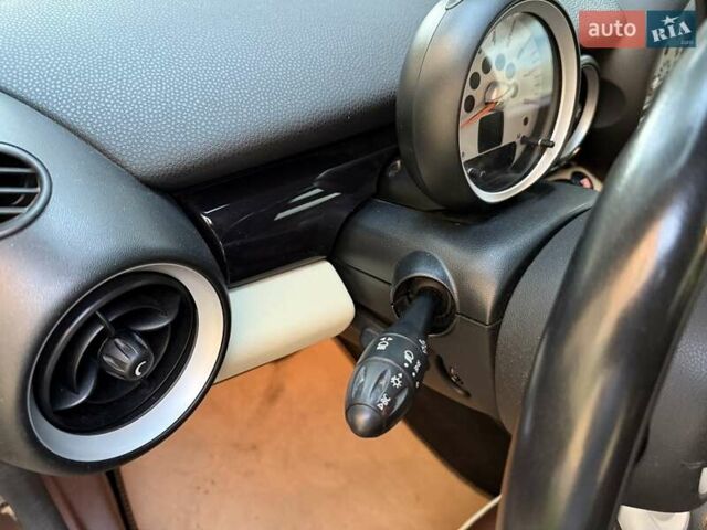 Коричневый Мини Клабмен, объемом двигателя 1.6 л и пробегом 220 тыс. км за 6700 $, фото 13 на Automoto.ua