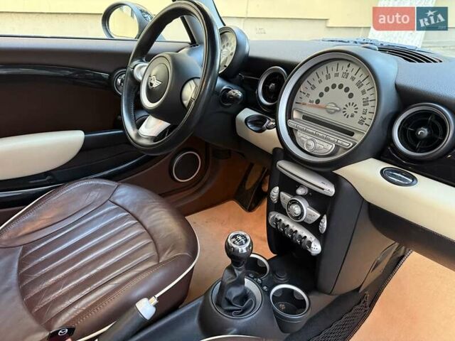 Міні Клубмен 2008 у Белгород-Днестровском на Automoto.ua Коричневий Міні Клубмен, об'ємом двигуна 1.6 л та пробігом 220 тис. км за 6900 $, фото 21 на Automoto.ua