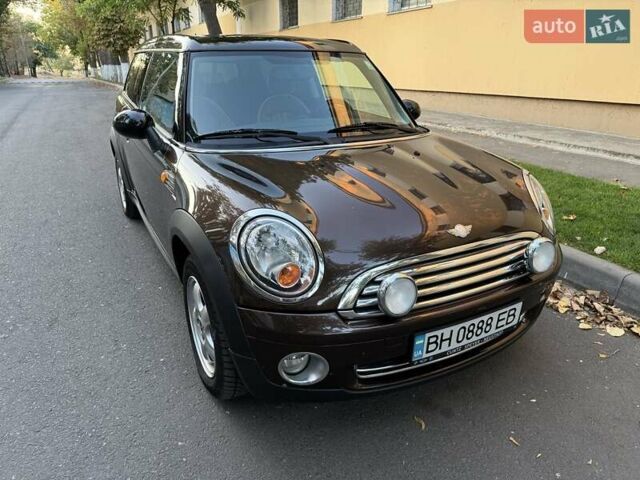 Коричневый Мини Клабмен, объемом двигателя 1.6 л и пробегом 220 тыс. км за 6700 $, фото 5 на Automoto.ua