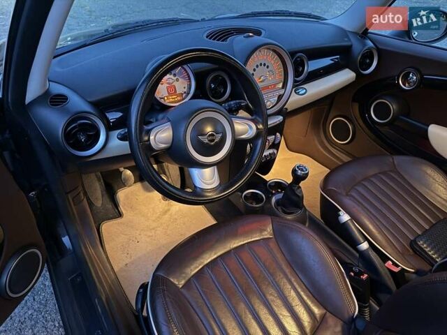 Міні Клубмен 2008 у Белгород-Днестровском на Automoto.ua Коричневий Міні Клубмен, об'ємом двигуна 1.6 л та пробігом 220 тис. км за 6900 $, фото 24 на Automoto.ua