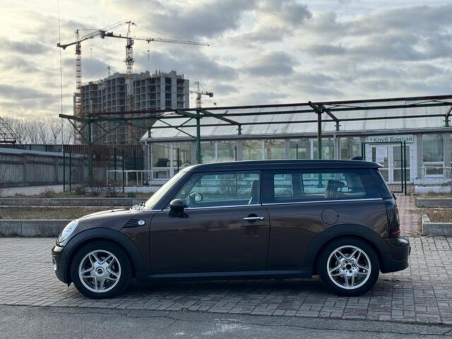 Коричневий Міні Clubman, об'ємом двигуна 1.6 л та пробігом 152 тис. км за 8490 $, фото 7 на Automoto.ua