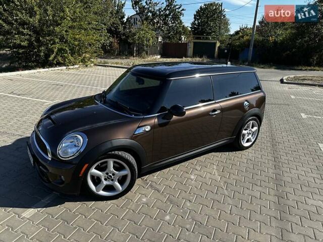 Коричневый Мини Клабмен, объемом двигателя 1.6 л и пробегом 103 тыс. км за 9500 $, фото 29 на Automoto.ua
