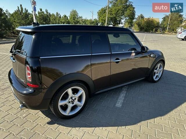 Коричневый Мини Клабмен, объемом двигателя 1.6 л и пробегом 103 тыс. км за 9500 $, фото 5 на Automoto.ua