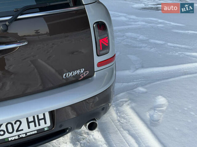 Коричневий Міні Клубмен, об'ємом двигуна 2 л та пробігом 208 тис. км за 9550 $, фото 34 на Automoto.ua