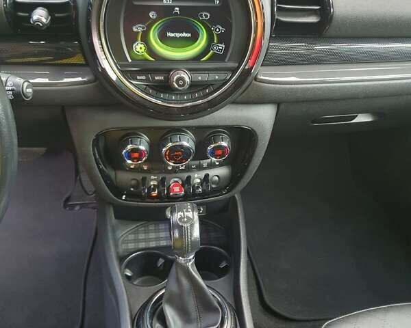 Коричневий Міні Клубмен, об'ємом двигуна 2 л та пробігом 85 тис. км за 16999 $, фото 52 на Automoto.ua