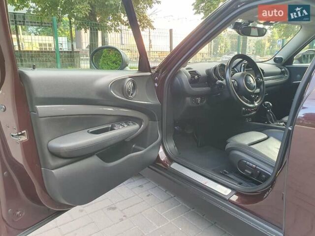 Коричневий Міні Клубмен, об'ємом двигуна 2 л та пробігом 85 тис. км за 16999 $, фото 36 на Automoto.ua