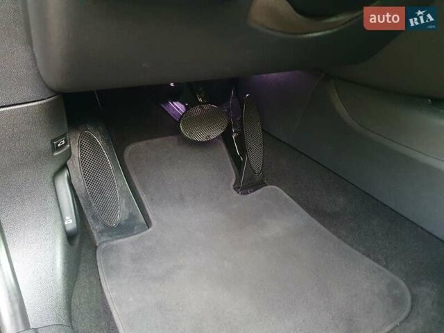 Коричневий Міні Клубмен, об'ємом двигуна 2 л та пробігом 85 тис. км за 16999 $, фото 63 на Automoto.ua